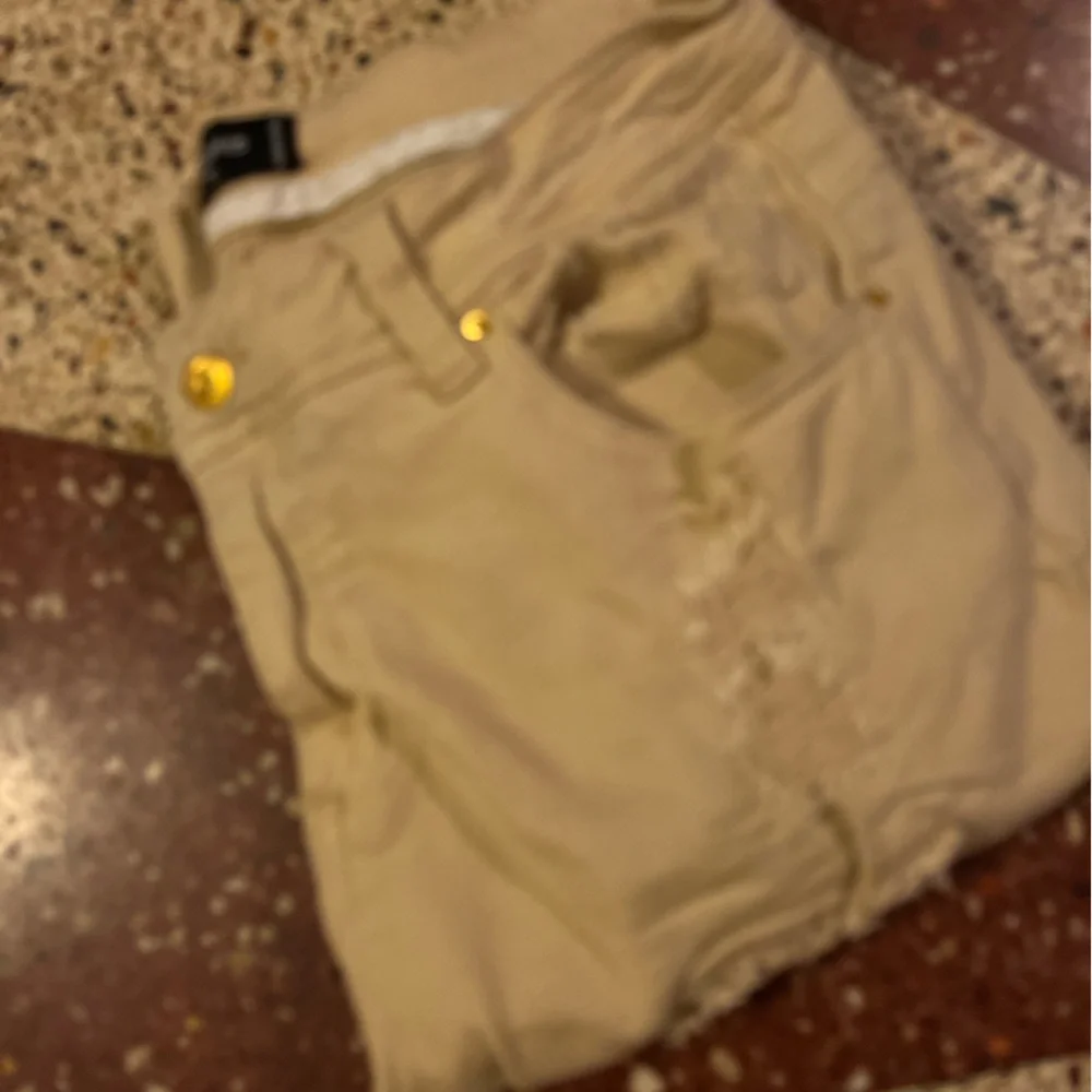 Men’s shorts - Picture 3 of 8